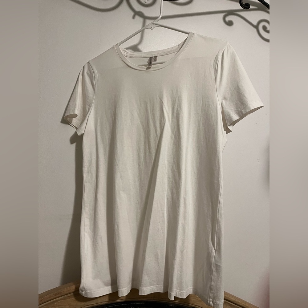 Banana Republic white short sleeve